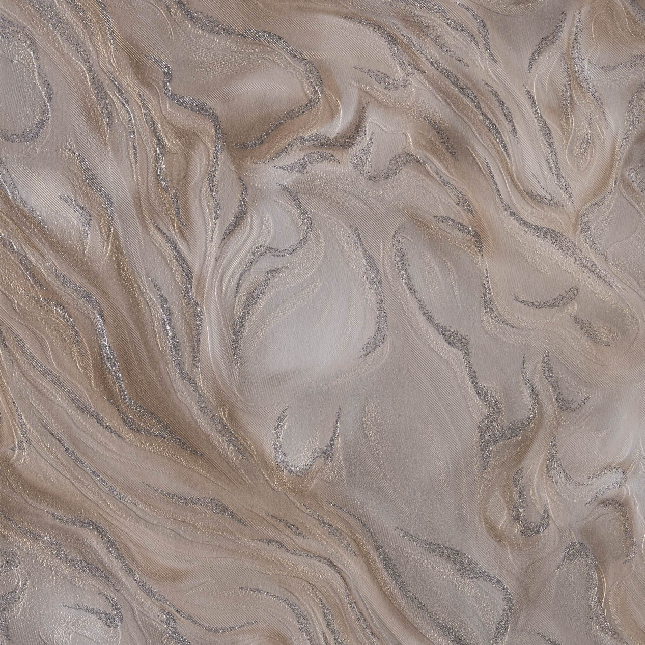 Тапет с мраморен ефект и сребърни акценти Velvet Shine | Decoratis