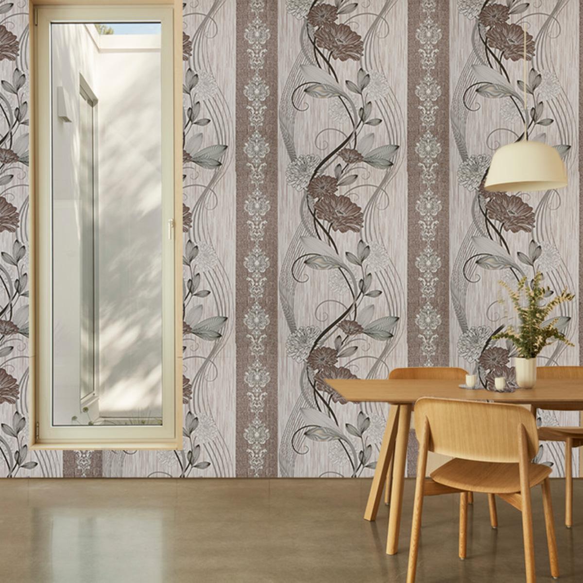 Тапет в бежово с нежни цветя Spring Serenade | Decoratis